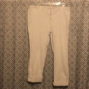 Women’s size 16 Vineyard vines pants